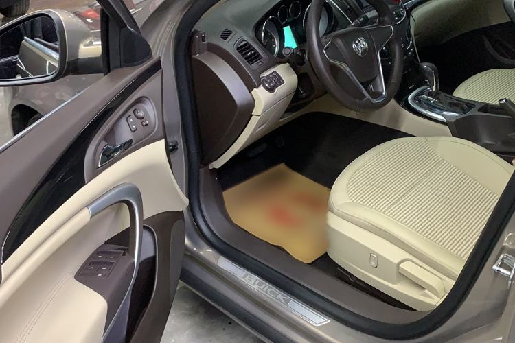 Used Buick Regal 2014 2.0L Leading Fashion Edition
