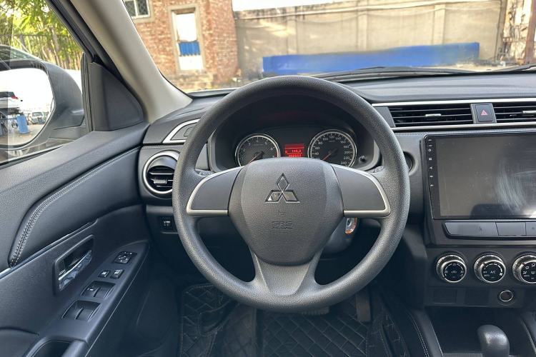 Used Mitsubishi ASX 2020 2.0L CVT Active Version
