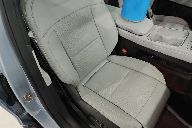 Used Nio ES6 2024 75 kWh
