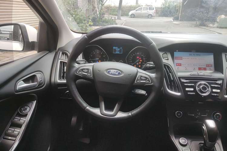 Used Ford Focus 2020 Hatchback Classic 1.5L Automatic Trendy Model
