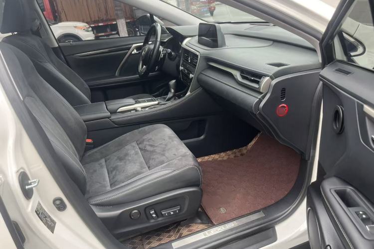 Used Lexus RX 2020 Revised Version 300 Two-Wheel Drive Elite Edition
