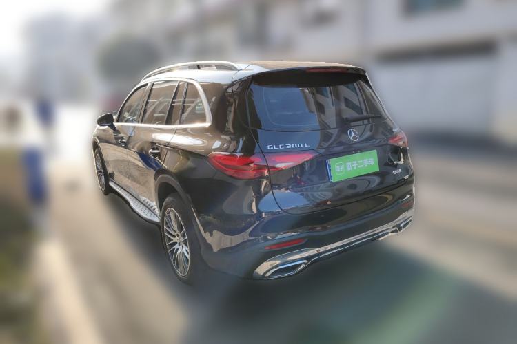 Used Mercedes-Benz GLC 2023 GLC 260 L 4MATIC Dynamic Edition 5-seater
