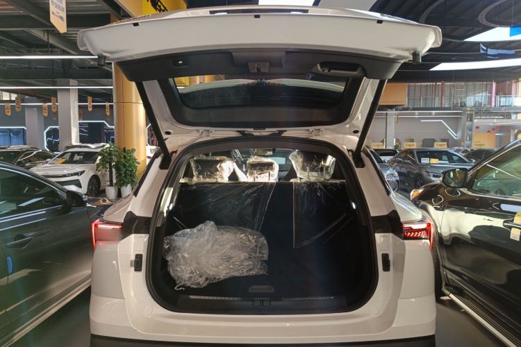 Used JETOUR Dashing i-DM 2023 1.5T DHT Lightning 02