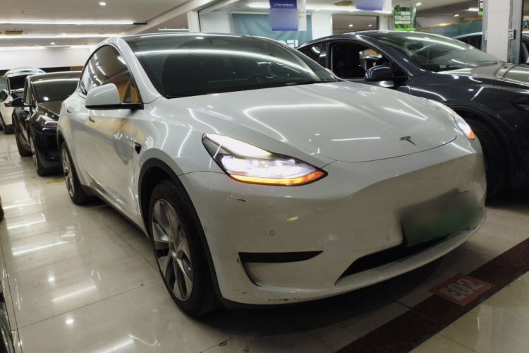 Used Tesla Model Y 2022 Rear-Wheel-Drive Version
