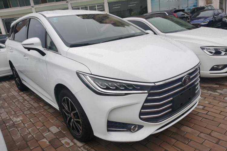 Used BYD Song MAX 2017 1.5T Automatic Smart Connect Luxury 7-Seater