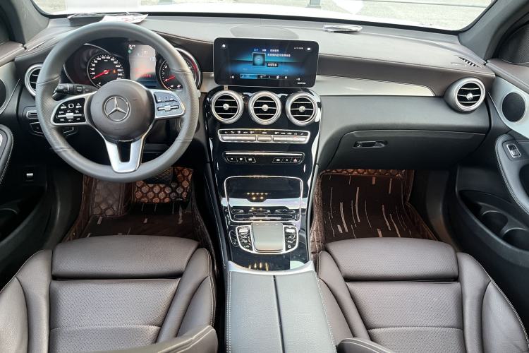 Used Mercedes-Benz GLC 2020 GLC 260 L 4MATIC Dynamic Model
