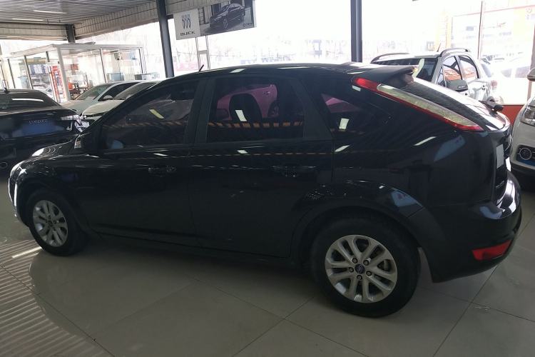 Used Ford Focus 2013 Hatchback Classic 1.8L Manual Base Model
