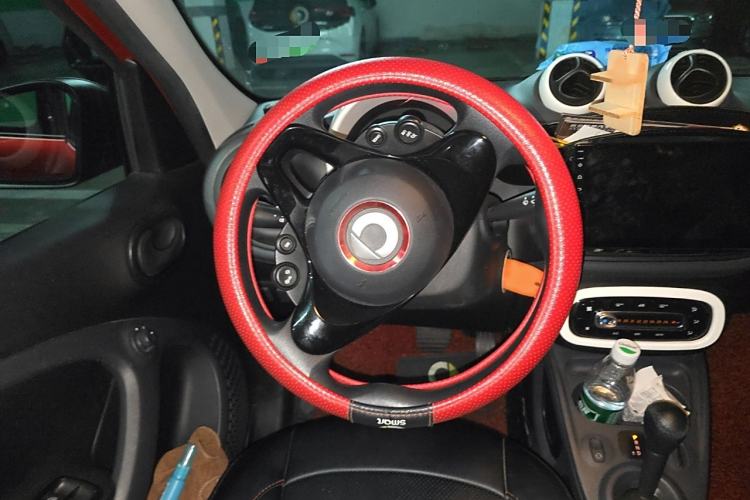 Used  forfour 2018 1.0L 52 kW Dynamic Edition
