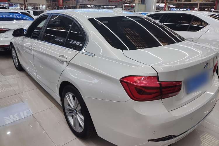 Used BMW 3 Series 2016 320Li Fashion Model
