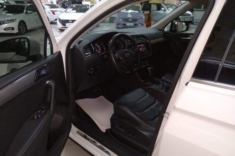 Used Volkswagen Tiguan L 2019 330TSI Automatic Two-Wheel Drive Panoramic Comfort Edition China V Standard