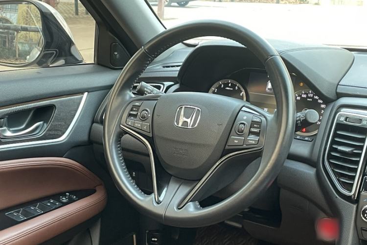 Used Honda UR-V 2020 370TURBO Four-Wheel Drive Premium Edition
