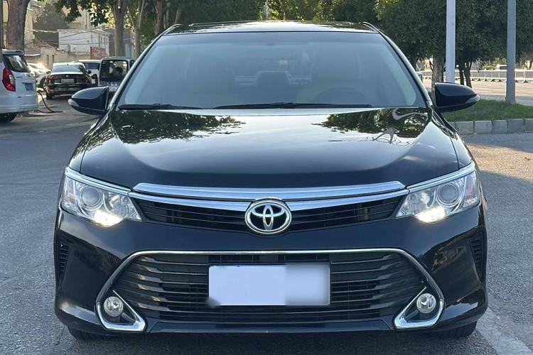 Used Toyota Camry 2016 2.0G 10th Anniversary Leading Edition