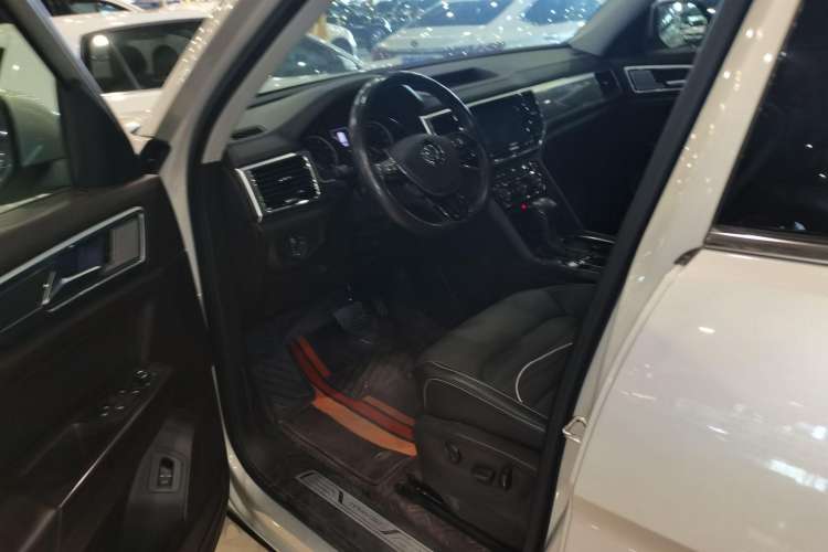 Used Volkswagen Teramont 2019 330TSI Two-Wheel-Drive Luxury Edition China VI Standard
