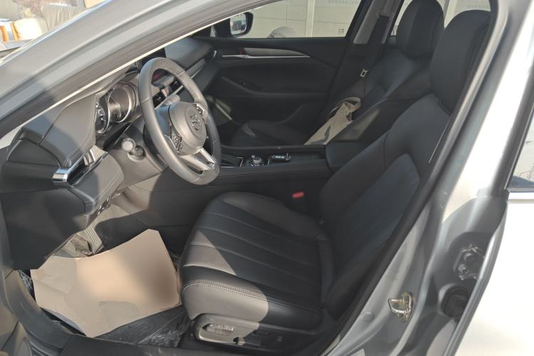 Used Mazda Atenza 2021 2.0L Blue Sky Luxury Edition
