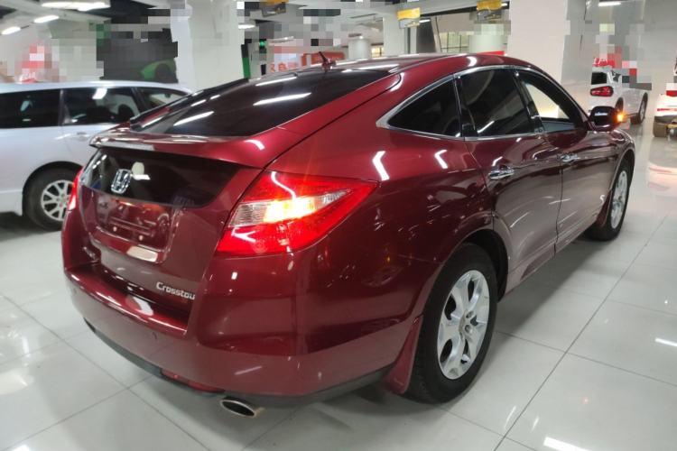 Used Honda Crosstour 2012 2.4L Luxury Edition
