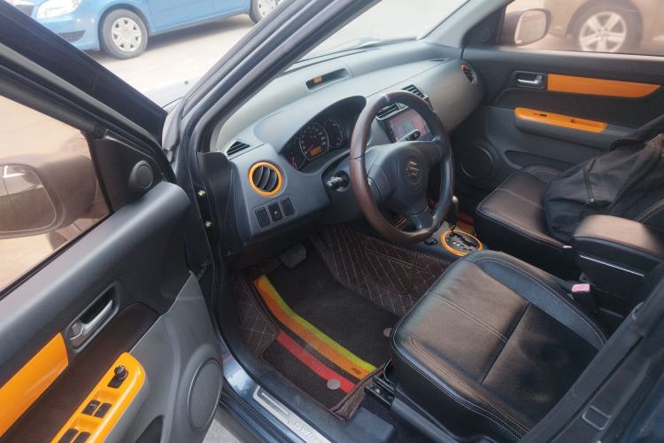 Used Suzuki Swift 2016 1.5L Automatic Fashionable Coolplay Edition
