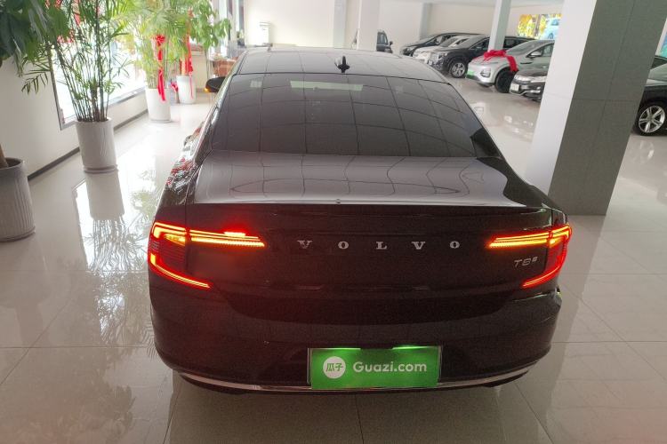 Used Volvo S90 New Energy 2025 Plug-in Hybrid Four-Wheel Drive Long-Range Luxury Smart Edition
