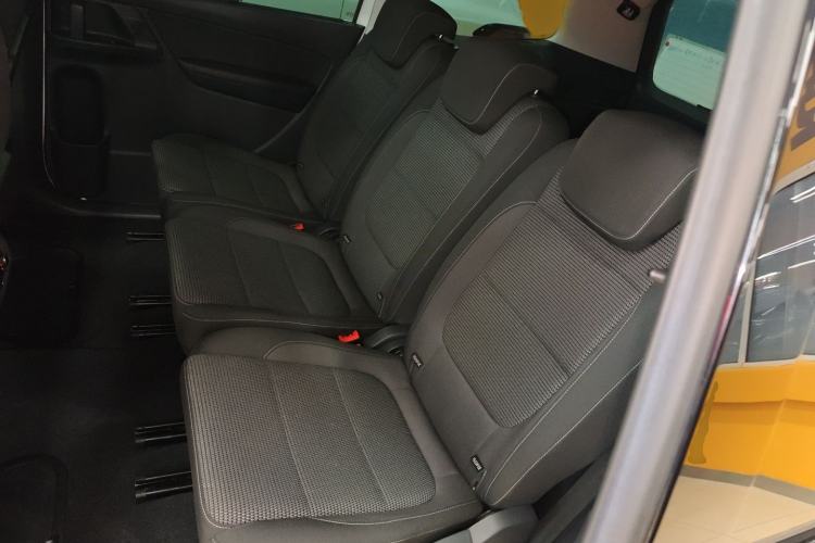 Used Volkswagen Sharan 2018 280TSI Enjoyment Model 7 Seats
