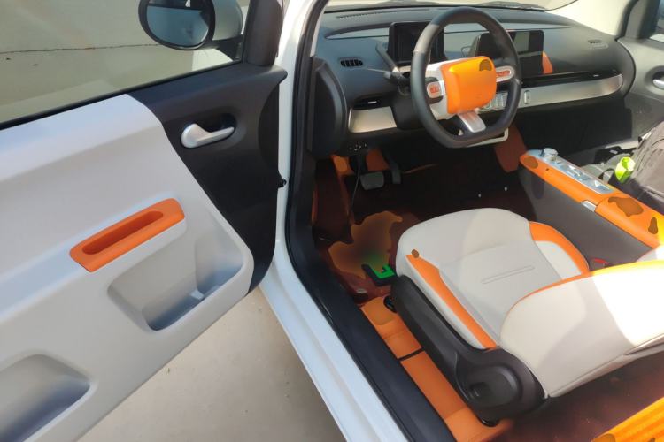 Used  Lumin 2024 301km Orange Wind Edition
