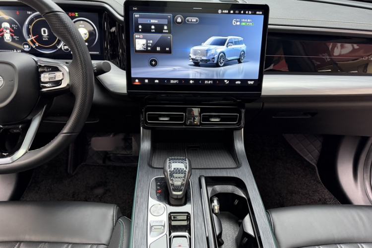 Used GAC Trumpchi GS8 2022 Flagship Series 2.0 TGDI Four-Wheel Drive Luxury Smart Connectivity Version (7 Seats)
