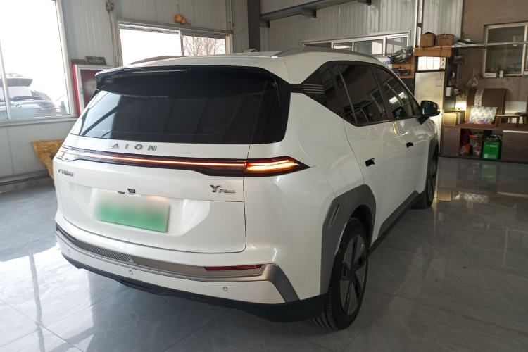 Used AION Y 2023 Younger
