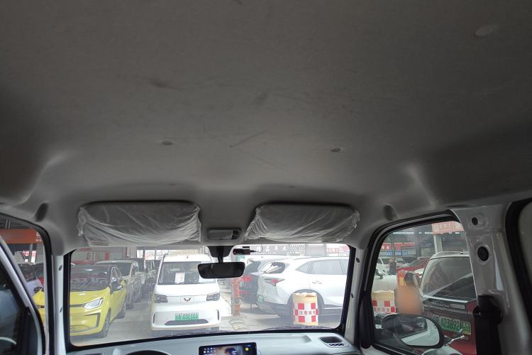 Used Wuling Zhiguang New Energy 2025 Comfort Model