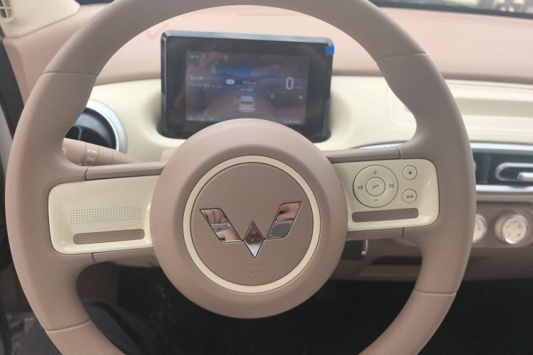 Used Wuling Hongguang MINIEV 2025 Four-Door Version Advanced Edition
