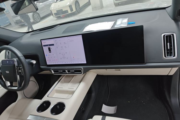 Used Li Auto L6 2025 Pro Smart Refresh Edition