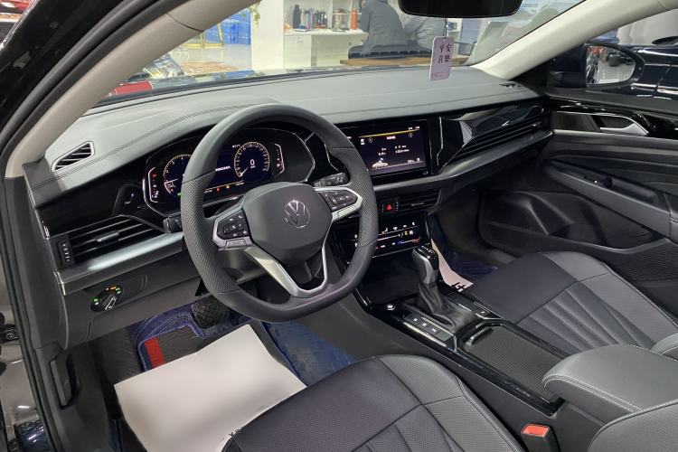 Used Volkswagen Passat 2025 Outstanding Model 330TSI Starry Elite Edition