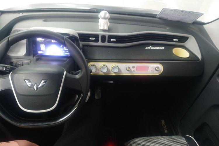 Used Wuling Hongguang MINIEV 2021 Macaron Fashion Model Lithium Iron Phosphate
