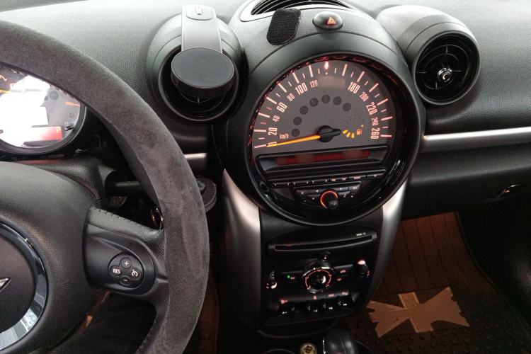 Used  Countryman 2014 1.6T COOPER ALL4 Fun
