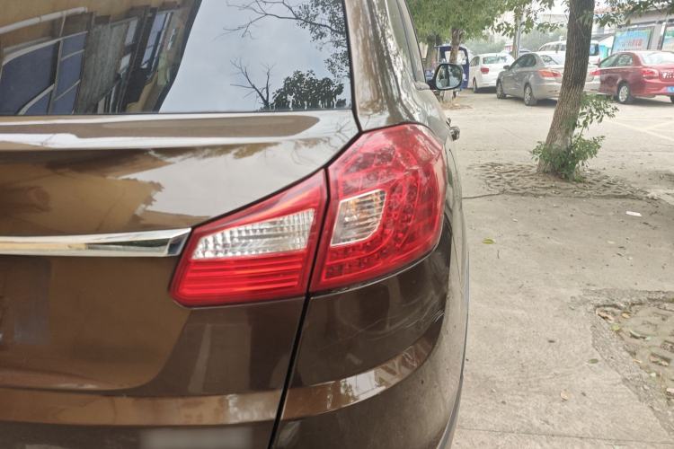 Used Chery Tiggo 5 2014 2.0L CVT Family Deluxe Edition
