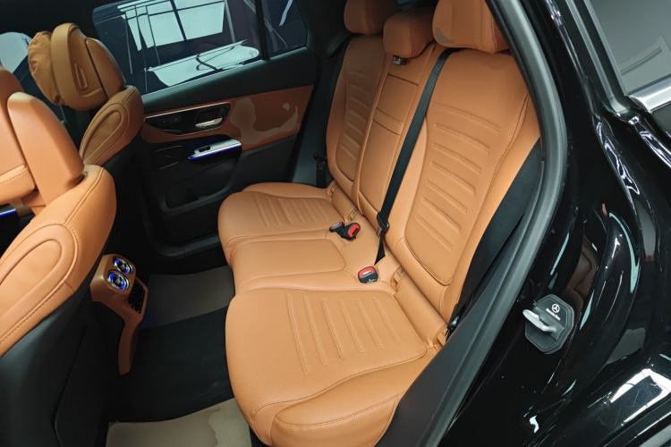 Used Mercedes-Benz GLC 2025 Refreshed GLC 300 L 4MATIC Dynamic Version 5 Seats