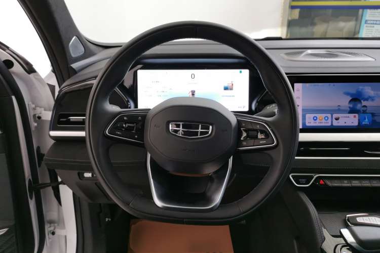 Used Geely Auto Monjaro L 2024 2.0TD High-Power Automatic Two-Wheel Drive Skyline Edition
