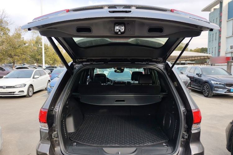 Used  Grand Cherokee 2021 3.0L 80th Anniversary Edition
