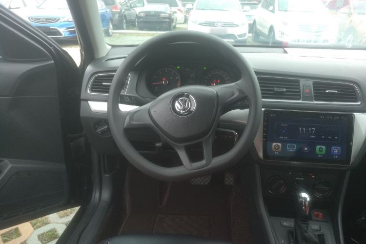 Used Volkswagen Lavida 2017 1.6L Automatic Fashion Edition
