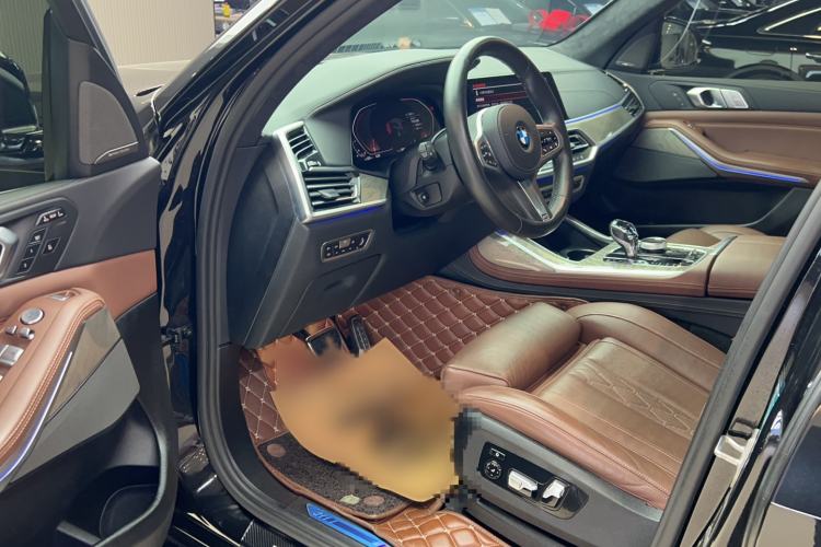 Used BMW X7 2020 xDrive40i Luxury M Sport Package