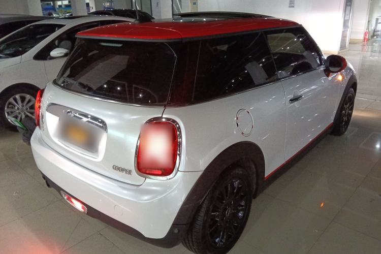 Used  MINI 2016 1.5T COOPER
