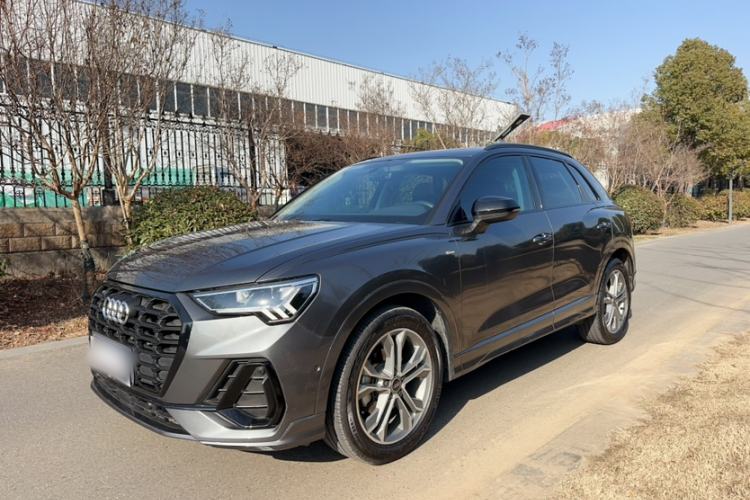 Used Audi Q3 2023 35 TFSI Fashion Dynamic Model (1.4T)