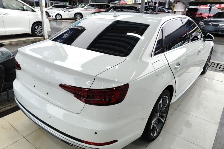 Used Audi A4L 2019 40 TFSI Sporty Version China VI
