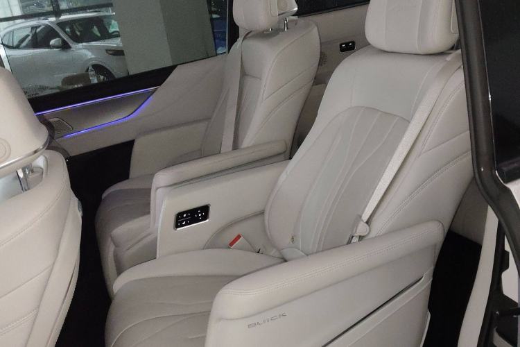 Used Buick GL8 New Energy 2024 Lu Zun Luxury Edition 7-Seater
