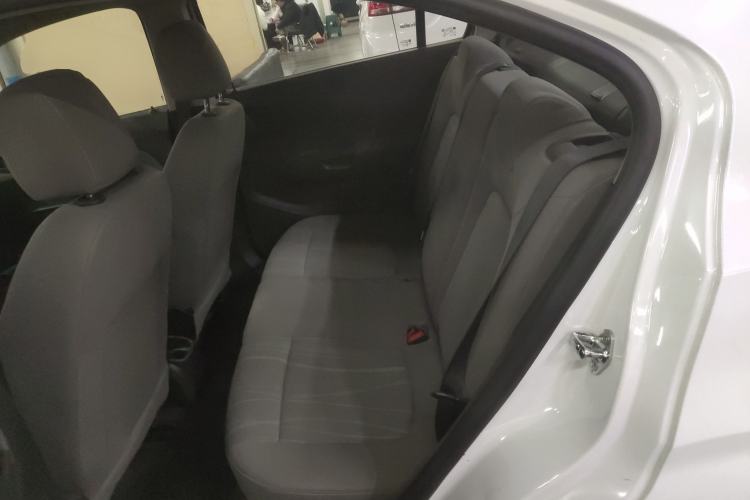 Used Chevrolet Aveo Sonic 2014 Sedan 1.4SL AT Stylish Sunroof Edition