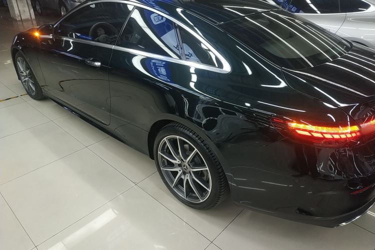 Used Mercedes-Benz E-Class 2023-Year Restyled E 260 Coupe