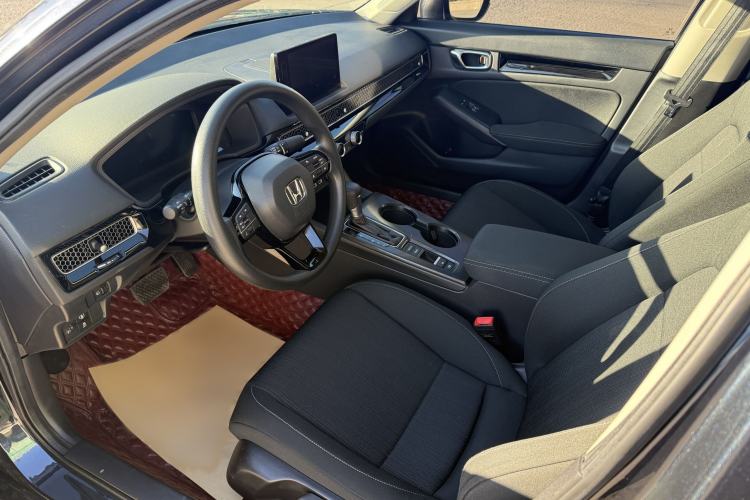 Used Honda Civic 2023 240TURBO CVT Dynamic Edition
