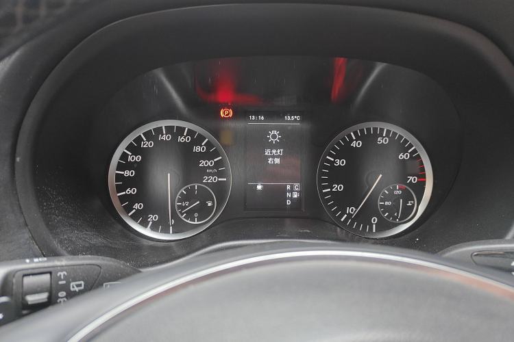 Used Mercedes-Benz Vito 2016 2.0T Business Edition
