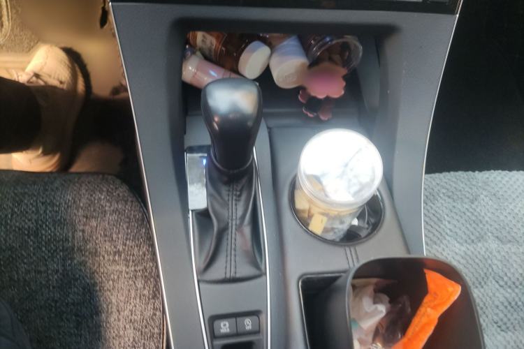 Used Toyota Avalon 2019 2.0L XLE Premium Edition China VI