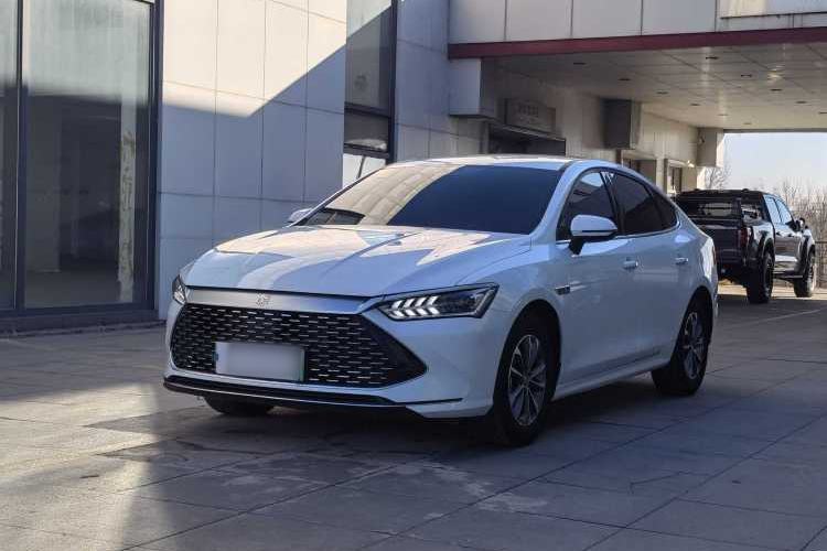 Used BYD Qin PLUS 2024 HONOR Edition DM-i 55KM Leading Model
