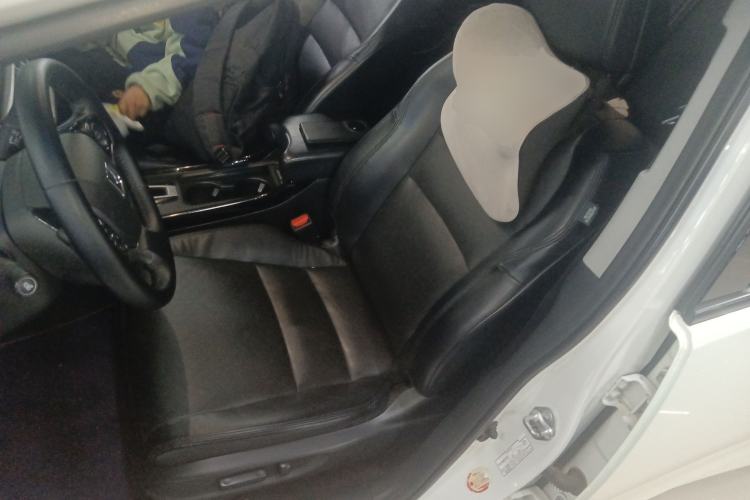 Used Honda Jade 2017 210 TURBO CVT Luxury Edition 5 Seats
