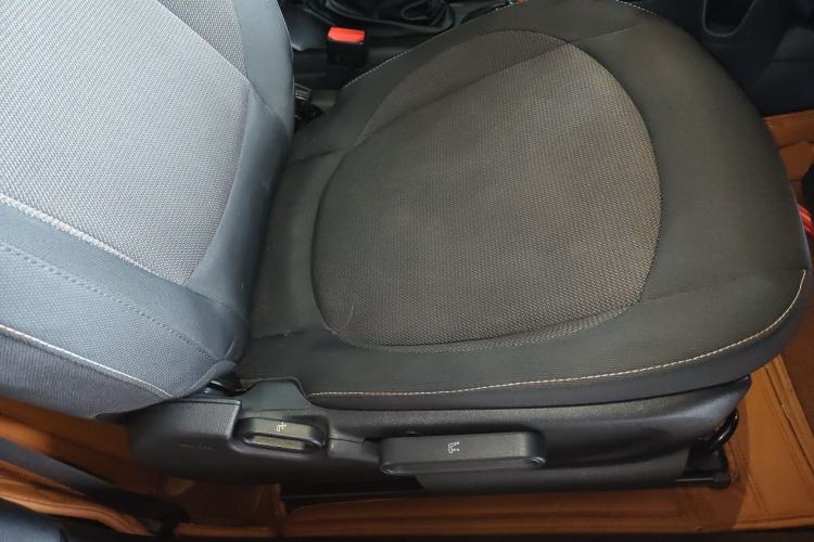 Used  MINI 2019 1.5T ONE PLUS
