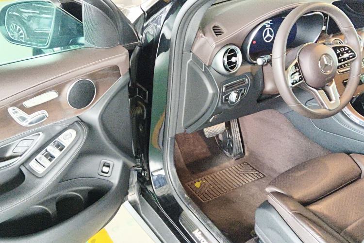 Used Mercedes-Benz GLC 2020 GLC 260 L 4MATIC Luxury Model
